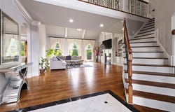 585 Settles Brook Court, Suwanee, GA 30024