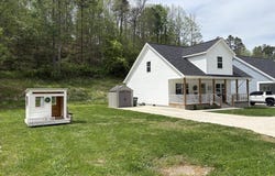 27 Wetzel Dr, Paintsville, KY 41240