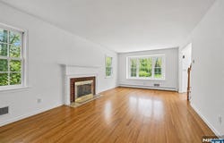 18 Mountainside Drive, Wayne, NJ 07470