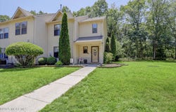 95 Azalea Circle, Jackson, NJ 08527