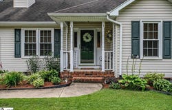 105 Clancy Court, Simpsonville, SC 29681