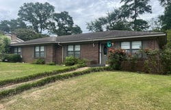 1240 PLUM Street, Prattville, AL 36066
