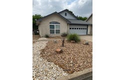 617 Courtney, Fredericksburg, TX 78624