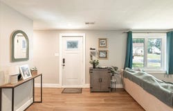 211 W South Street, Grand Ledge, MI 48837