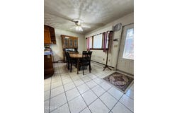 816 Meade, Dunmore, PA 18512