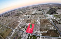621 S J Hernandez Street, Weslaco, TX 78596