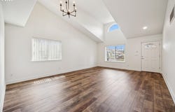 802 N 28TH AVE, Cornelius, OR 97113