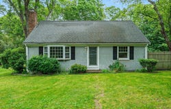 98 Freeman Road, Yarmouth Port, MA 02675