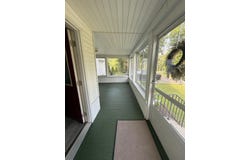 124 Lake Avenue, Farmington, ME 04938