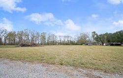 10564 Summerside Dr, Baker, LA 70714