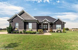 142 Dalton Dr, Fisherville, KY 40023