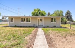 6160 Delaware Avenue, Klamath Falls, OR 97603