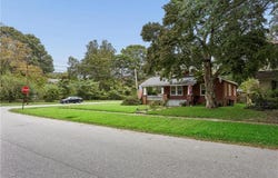 70 Cherry Avenue, Hampton, VA 23661