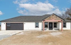239 E 500 Road, Pryor, OK 74361