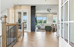 8101 Oaktree Drive S, Dublin, OH 43016