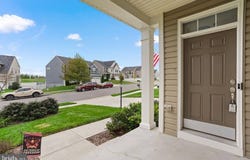 16745 Mill Station Way, Dumfries, VA 22025