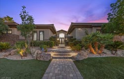 8075 Palm Cove Court, Las Vegas, NV 89129