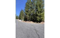 Siah Court, Crescent Lake, OR 97733