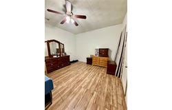 1027 W Crawford Street, Denison, TX 75020