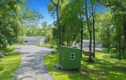 975 W Cliff, OREGON, IL 61061