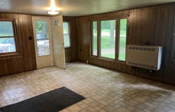 N6387 PONY CREEK Lane, BOWLER, WI 54416