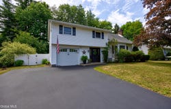 25 Dublin Drive, Ballston Spa, NY 12020