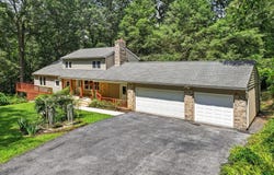 226 ACORN LANE, LITITZ, PA 17543