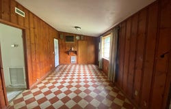 504 W SPRING AVE, Geneva, AL 36340