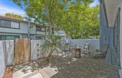 1910 W Palmyra Avenue, Orange, CA 92868