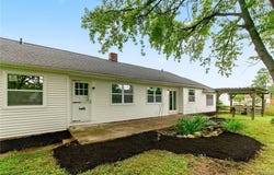 27-29 Windcrest Drive, Cheektowaga, NY 14225