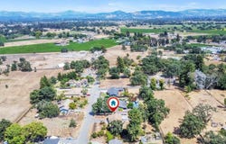 533 Hart LN, SEBASTOPOL, CA 95472