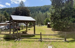 1221 MINTER AVE, MARCUS, WA 99151