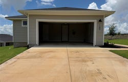 109 Surfside St, San Marcos, TX 78666