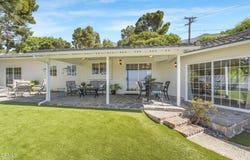 2302 Jayma Lane, La Crescenta, CA 91214