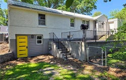 513 Broad Street, Warrensburg, MO 64093