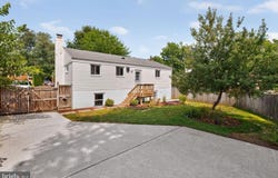 11302 SCHUYLKILL RD, ROCKVILLE, MD 20852