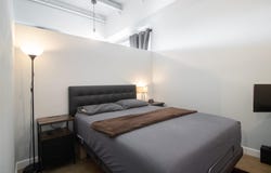 2401 E 6th St, Austin, TX 78702