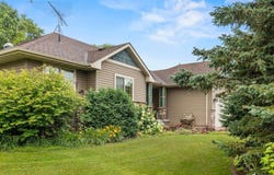 2398 8th Lane SE, Cambridge, MN 55008