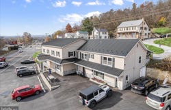 200 E MAIN ST, HANCOCK, MD 21750