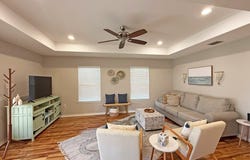 1020 S Live Oak, ROCKPORT, TX 78382