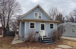 931 Beach Ave SE, Huron, SD 57350