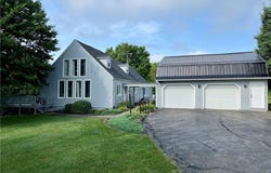 1368 Andora Road NE, Carrollton, OH 44615