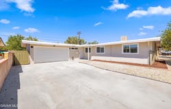2025 W Newgrove Street, Lancaster, CA 93536