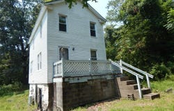 153 Smith Row, Plymouth, PA 18651