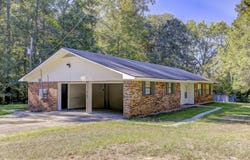 1060 Holt Drive, Port Gibson, MS 39150