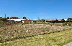 133 Pine St, Mexico Beach, FL 32456