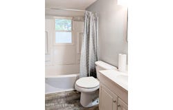 6513 Upper Hunters Trace, Louisville, KY 40216