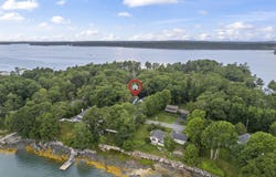 380 Lower Flying Point Road, Freeport, ME 04032