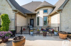 1717 Hudson Oaks Dr, San Angelo, TX 76904