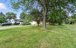 880 Loire Valley Drive, Marion, OH 43302